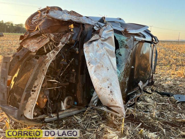 Trânsito – Motorista morre após capotamento de veículo entre Santa Helena e Entre Rios do Oeste