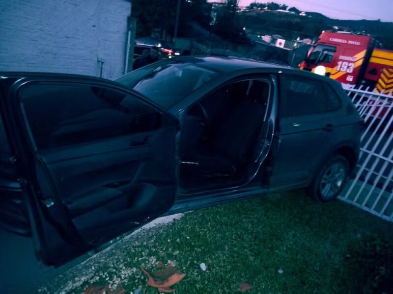 SC – Homem morre na garagem de casa após ser esmagado por carro