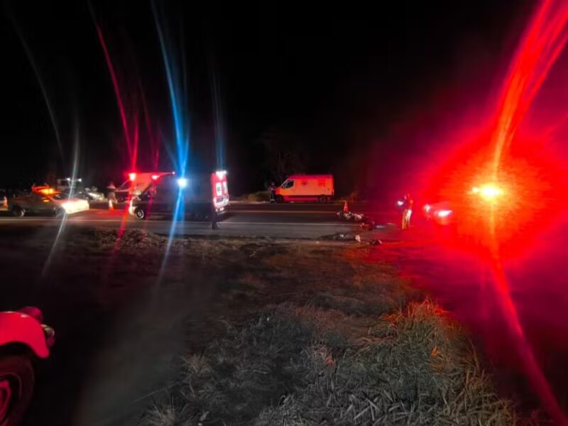 Trânsito – Motociclista morre após bater em Fusca dirigido por motorista embriagado em rodovia do Paraná