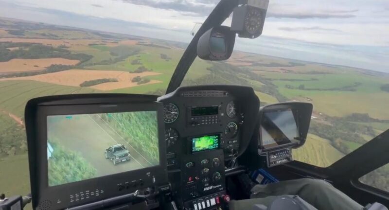 Céu Azul – Com apoio de helicóptero, Polícia Militar apreende 700 quilos de maconha