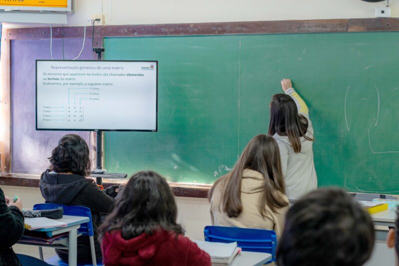Educação – Governo do Paraná nomeia mais 988 professores do concurso público de 2023