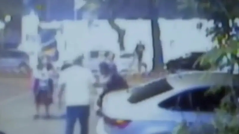 MG – Homem agride bebê ao achar que casal usava boneca ‘reborn’ para furar fila