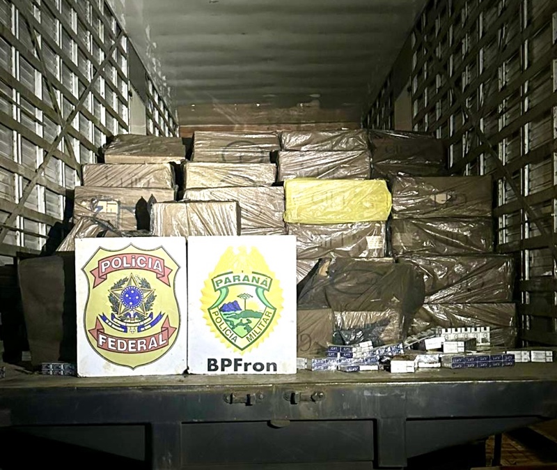Mercedes – PF e PMPR apreendem 200 caixas de cigarros contrabandeados do Paraguai