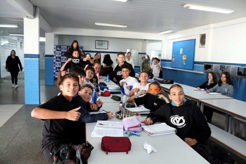 Educação – Em 5 meses, Parceiro da Escola transforma estrutura e dia a dia dos colégios estaduais