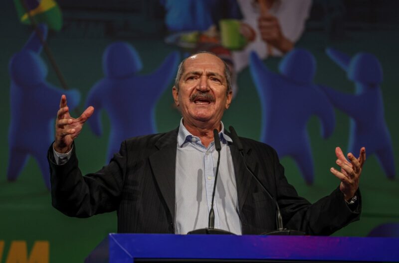 Brasília – Moraes ameaça prender Aldo Rebelo por desacato em depoimento no STF