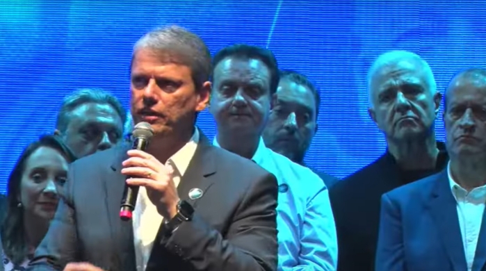 SP – Ao lado de líderes da direita, Tarcísio cita grupo “unido” para 2026