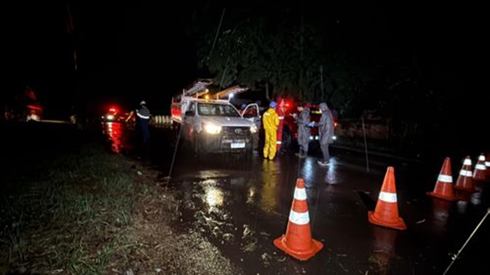 Cascavel – Homem morre eletrocutado ao encostar em fio energizado solto após temporal