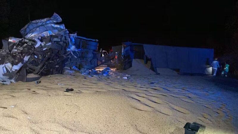 BR 376 – Semirreboque se solta, atinge frente de caminhão e mata motorista