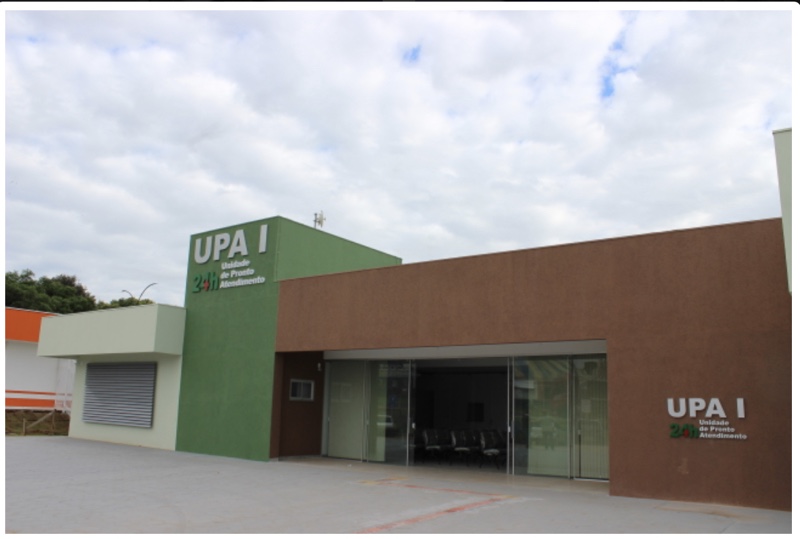 Guaíra – Homem é atendido na UPA após ser ferido com facadas no pescoço, costas e braço