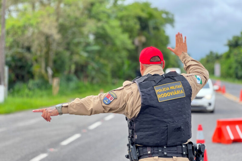 Estradas: BPRv coíbe infrações de trânsito e apreende 3 toneladas de drogas no feriadão