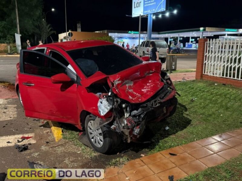 Santa Helena – Duas pessoas ficam feridas em acidente