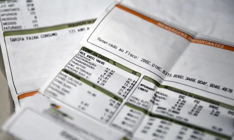 Economia – Tarifas de energia elétrica devem subir em média 3,5% este ano