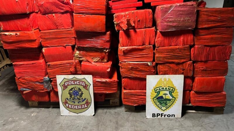 Marechal – Quase duas toneladas de maconha são apreendidas em depósitos clandestinos