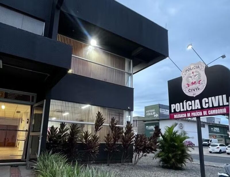 SC – Pai e filho suspeitos de atirar em grávida de 7 meses são presos; bebê foi atingido