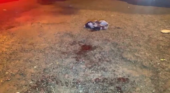 Cascavel – Homem tenta matar desafeto, erra disparos e é espancado por populares