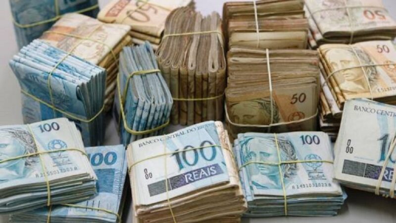 Paraná – Homem encontra malote com R$ 37 mil reais e devolve ao dono no Paraná