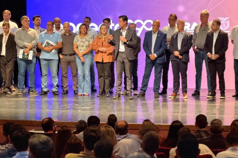 Rede Conecta399: encontro orienta novos prefeitos para acesso a recursos públicos