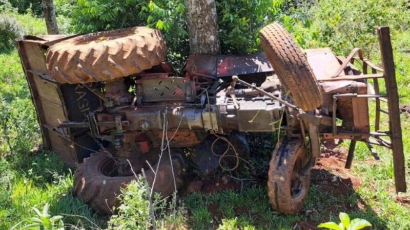 Paraná – Idoso morre após trator capotar no interior de Guaraniaçu