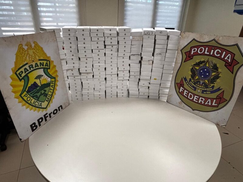 Guaíra – PF e BPFron apreendem motocicletas transportando mercadorias contrabandeadas