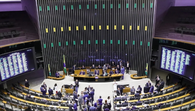 Brasília – Câmara aprova urgência de projeto que altera o Simples Nacional