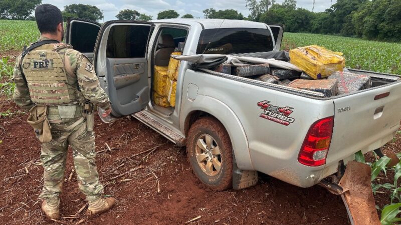 Assis – Caminhonete é apreendida com mais de uma tonelada de maconha