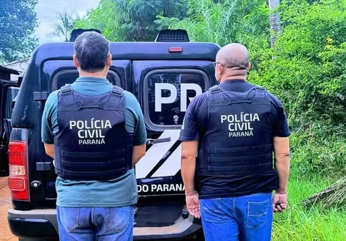 Segurança – Homem é preso por espancar vizinho bêbado que confundiu casa, consumiu alimentos e deitou no sofá dele no Paraná