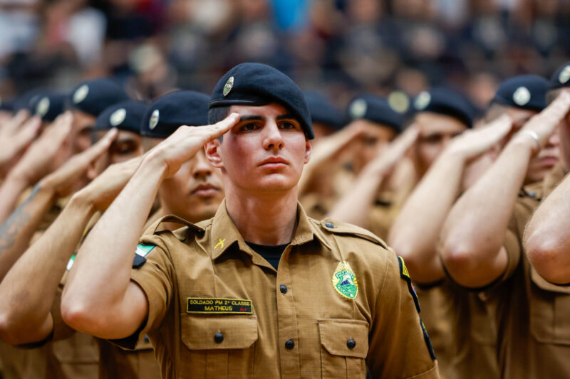 Segurança – Governador anuncia concurso público com 2.600 vagas para PM e Corpo de Bombeiros