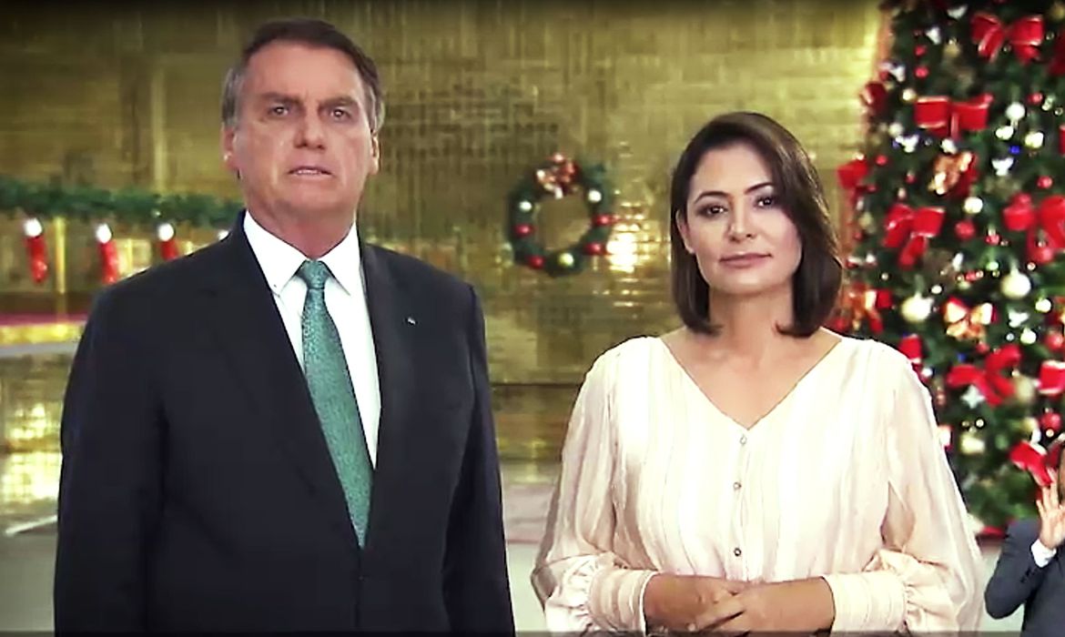 EUA – Michelle vai representar Bolsonaro na posse de Trump