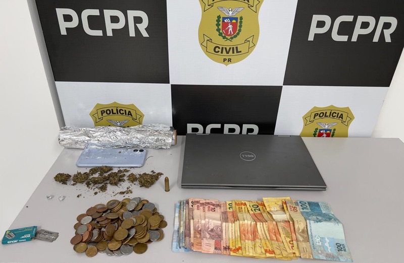 Guaíra – Polícia Civil apreende drogas, munição, objeto furtado e fecha ponto de tráfico