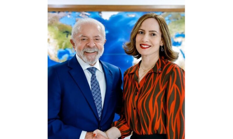 Brasília – Lula demite Waller Júnior da presidência do INSS e servidora de carreira assume cargo