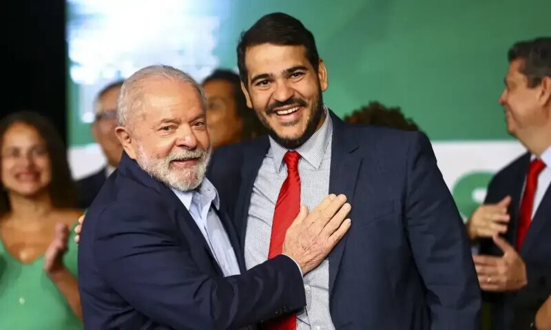 Brasília – Lula diz que vai indicar novamente Messias ao STF