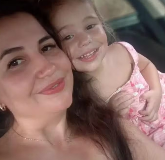 Trânsito – Mãe e filha são encontradas mortas em carro submerso em rio do Paraná