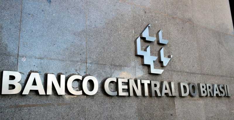 Economia – Banco Central reduz juros básicos para 14,5% ao ano