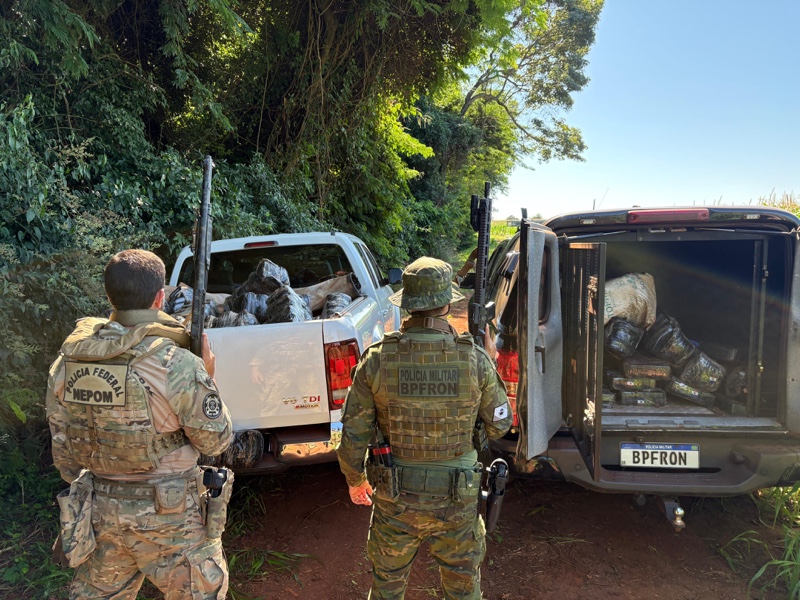 Guaíra – PF e BPFron apreendem cerca de 400 kg de maconha
