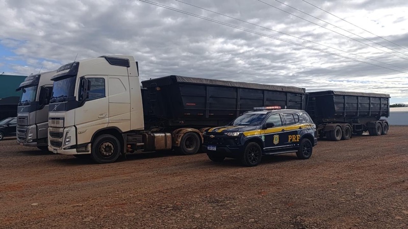 Região – PRF flagra carretas com quase 70 toneladas de excesso de peso em Quatro Pontes