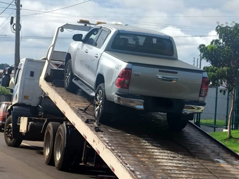Guaíra – PM e GM recuperam caminhonete furtada em Maringá