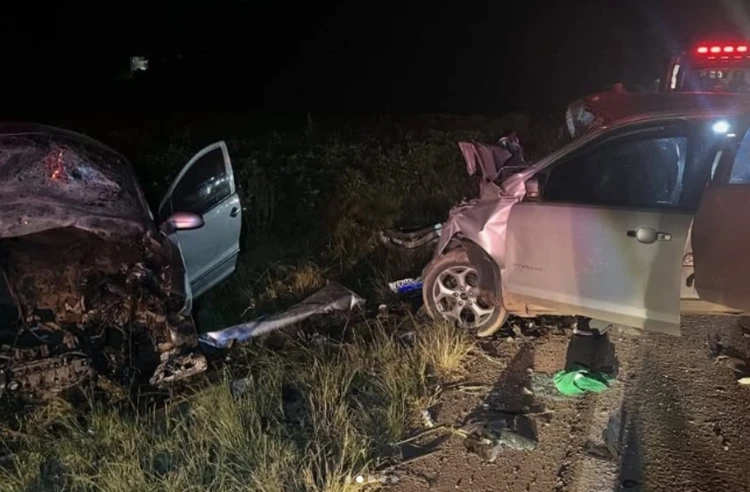 Trânsito – Três argentinos morrem em acidente entre carros no interior do RS