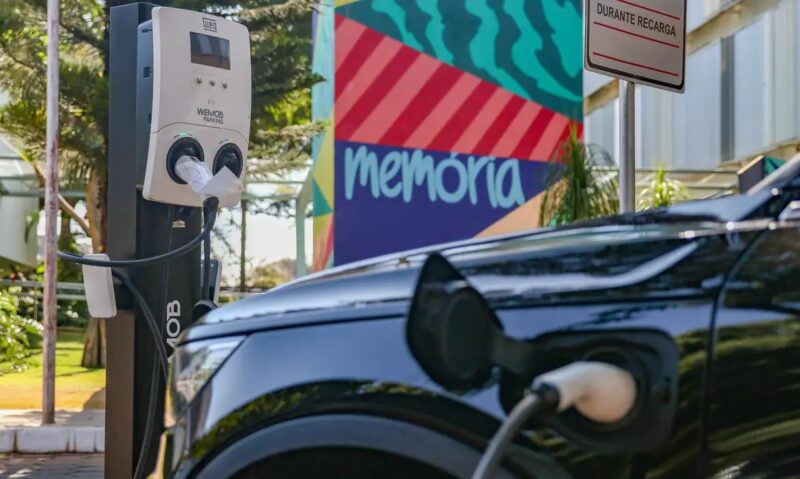 Economia – Emplacamentos de veículos avançaram em fevereiro, aponta Fenabrave