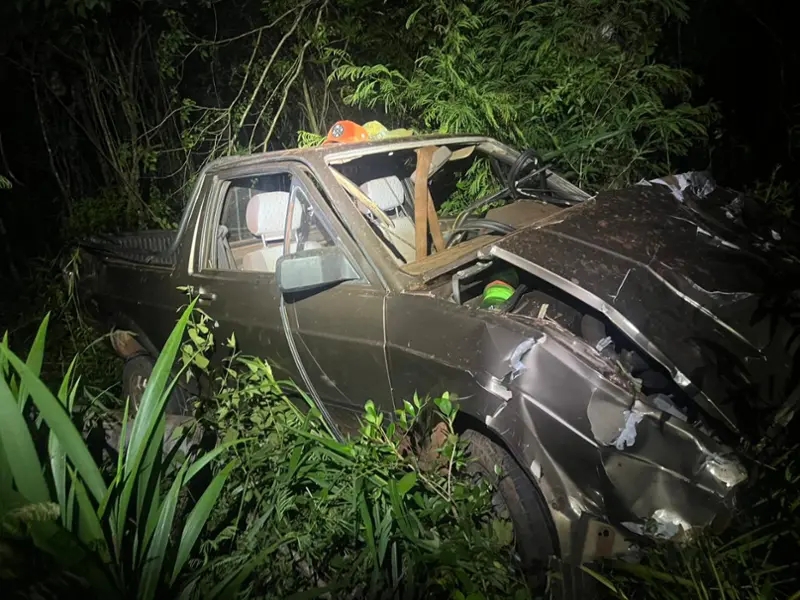 PR 486 – Motorista abandona veículo com alerta de furto em Tupãssi