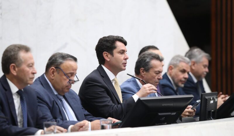 Curitiba – Assembleia Legislativa inicia 2026 com a votação de oito projetos