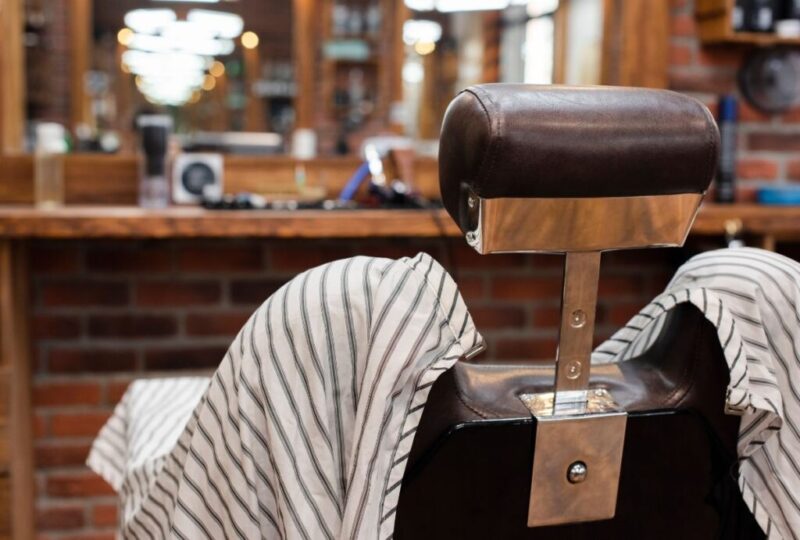 Segurança – Homem atira em suposto amante da esposa em barbearia no interior do PR