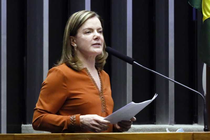 2026 – Gleisi deve deixar ministério para disputa ao Senado a pedido de Lula