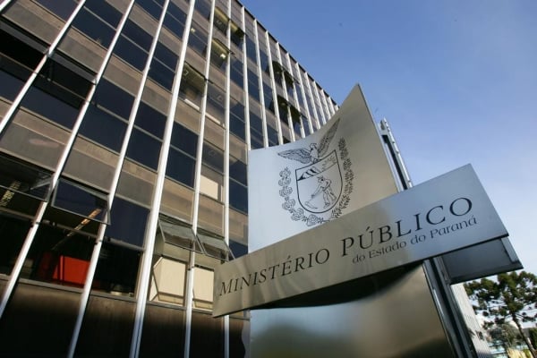 Segurança – MP denuncia jovem que matou mãe e irmão de 10 anos a facadas no PR