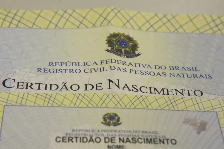 Cotidiano – Helena e Cecília são os nomes mais registrados no Paraná em 2025