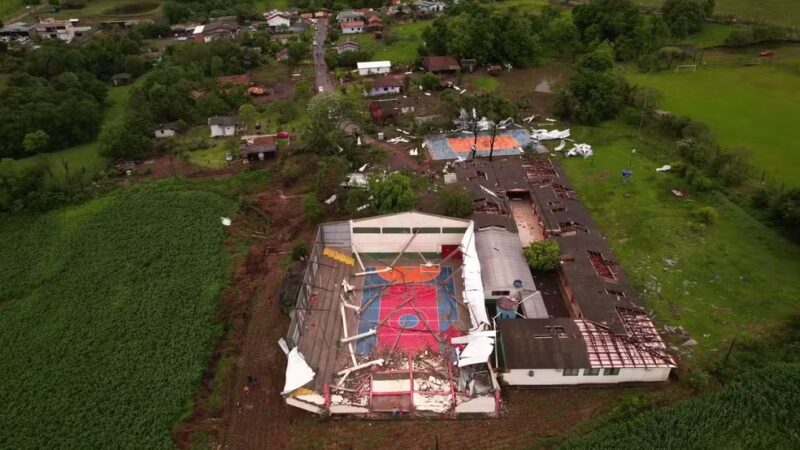 Clima – Três tornados atingiram cidades de SC, confirma Defesa Civil