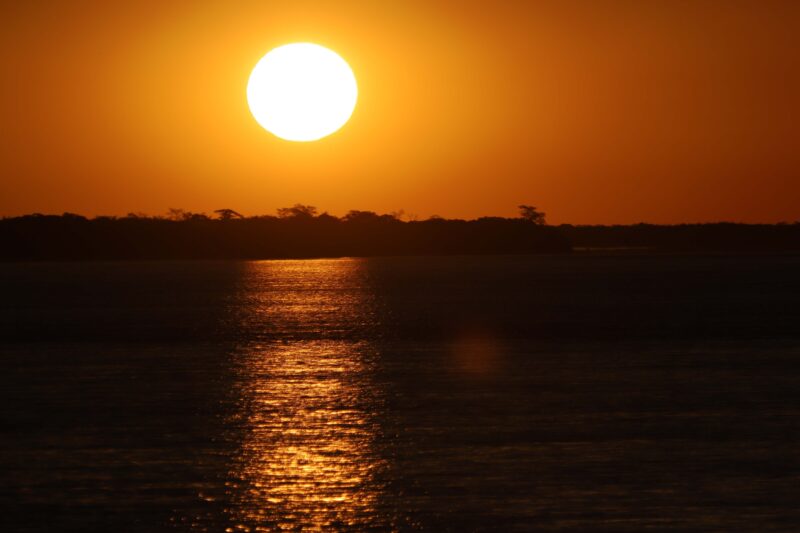 Clima – Sol volta ao Paraná e temperaturas ficam perto dos 30ºC até o fim de semana