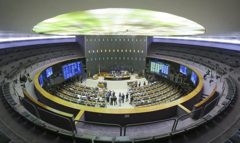 Justiça – Fux defere pedido para manter número de deputados nas eleições de 2026