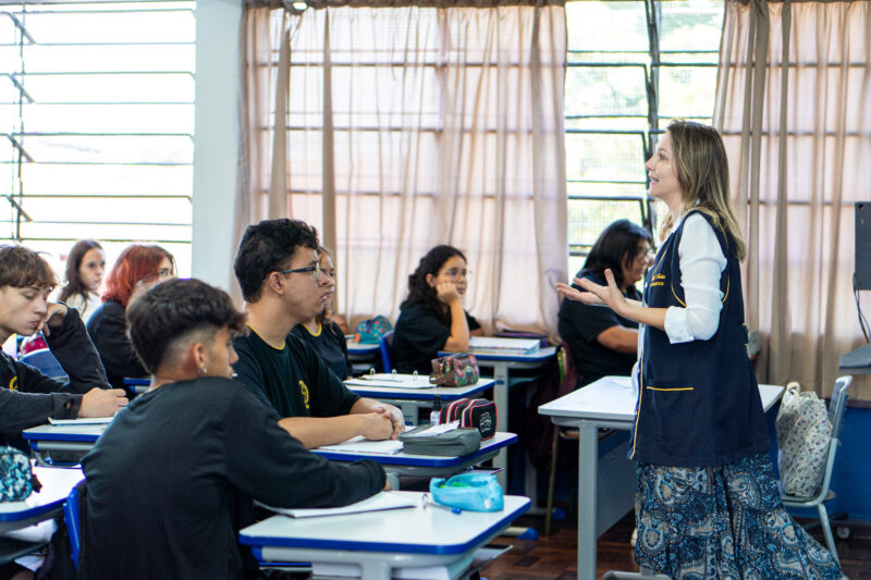 Educação – Com valorização dos professores, Paraná bate 85% das metas do Plano Estadual de Educação