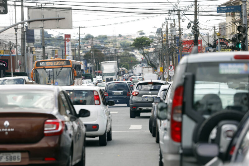Economia – Com 233 mil novos registros, número de emplacamentos sobe 34% no Paraná em 2025