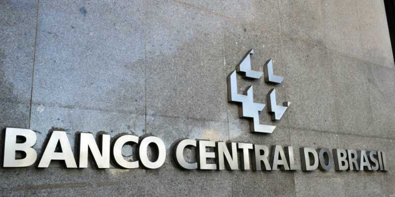Economia – Copom mantém juros básicos da economia em 15% ao ano
